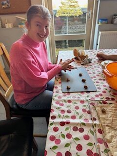 Tessa maakt heerlijke pepernoten