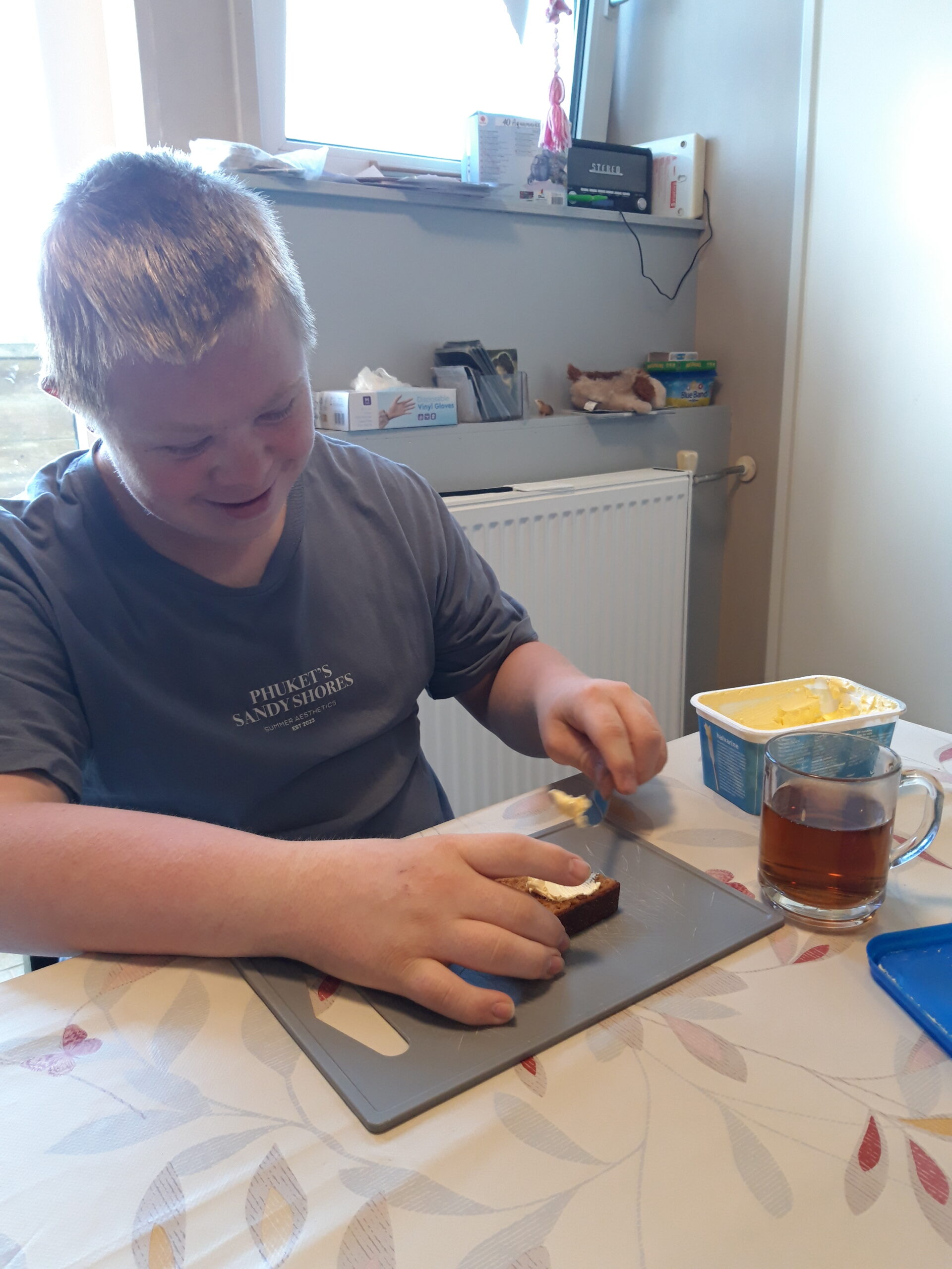 Thomas smeert ontbijtkoek